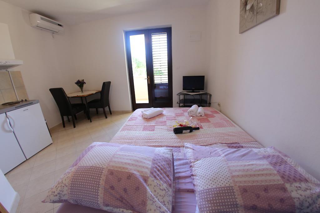 Apartments Vedrana Zadar Exterior foto