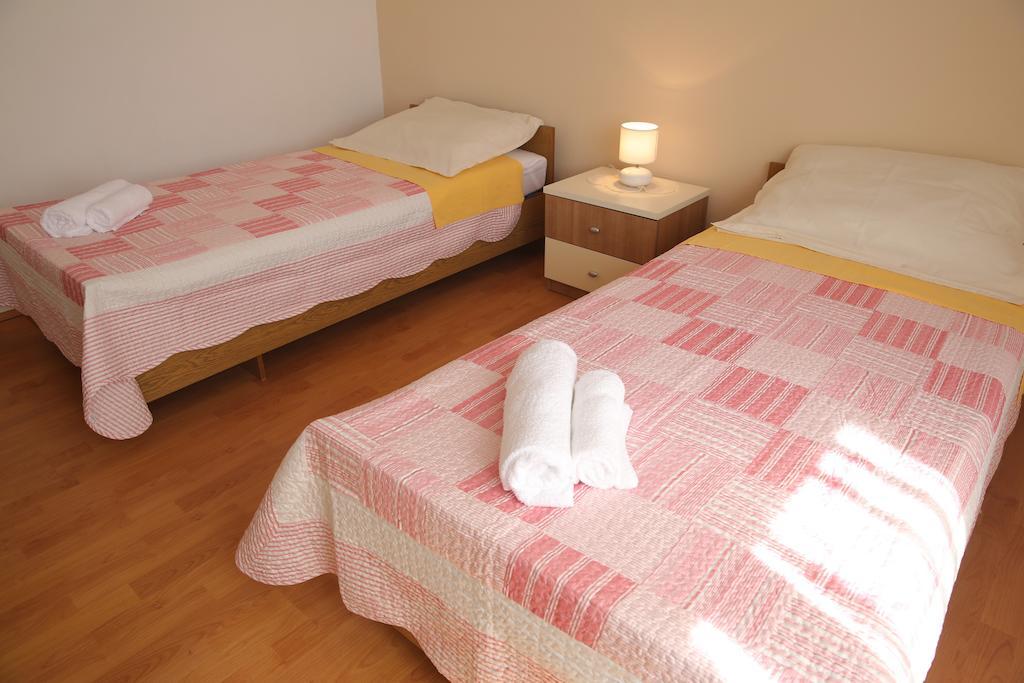 Apartments Vedrana Zadar Zimmer foto