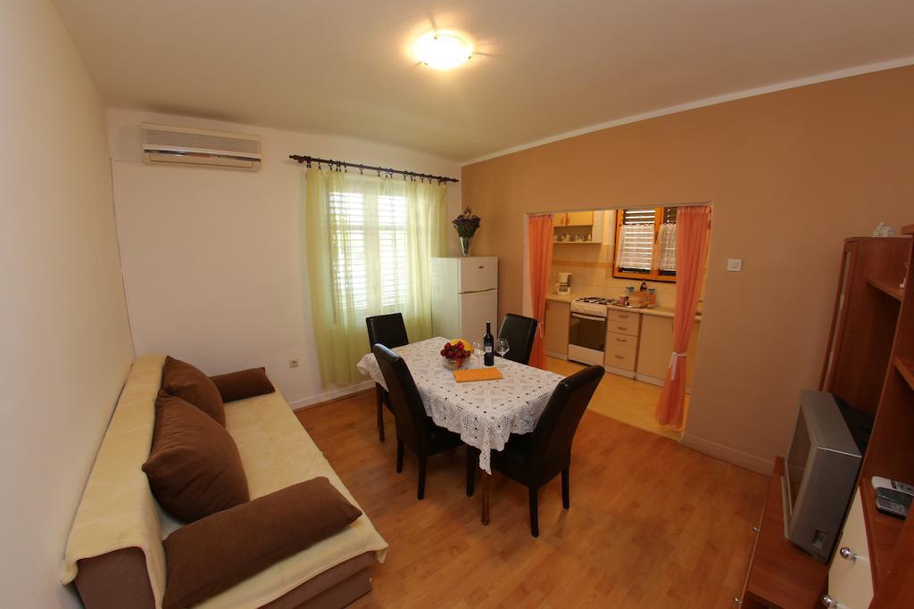 Apartments Vedrana Zadar Zimmer foto